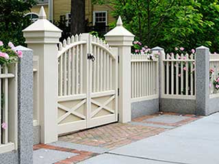 Cheap Driveway Gates | University Park Gate Repair